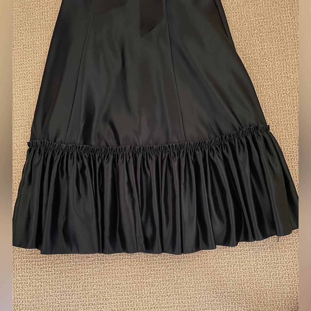 Black satin ball gown formal prom dress size 6 - Picture 5 of 16